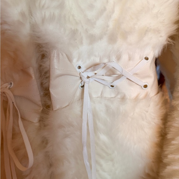 Moda International Off-White Teddy Jacket - Picture 4 of 10